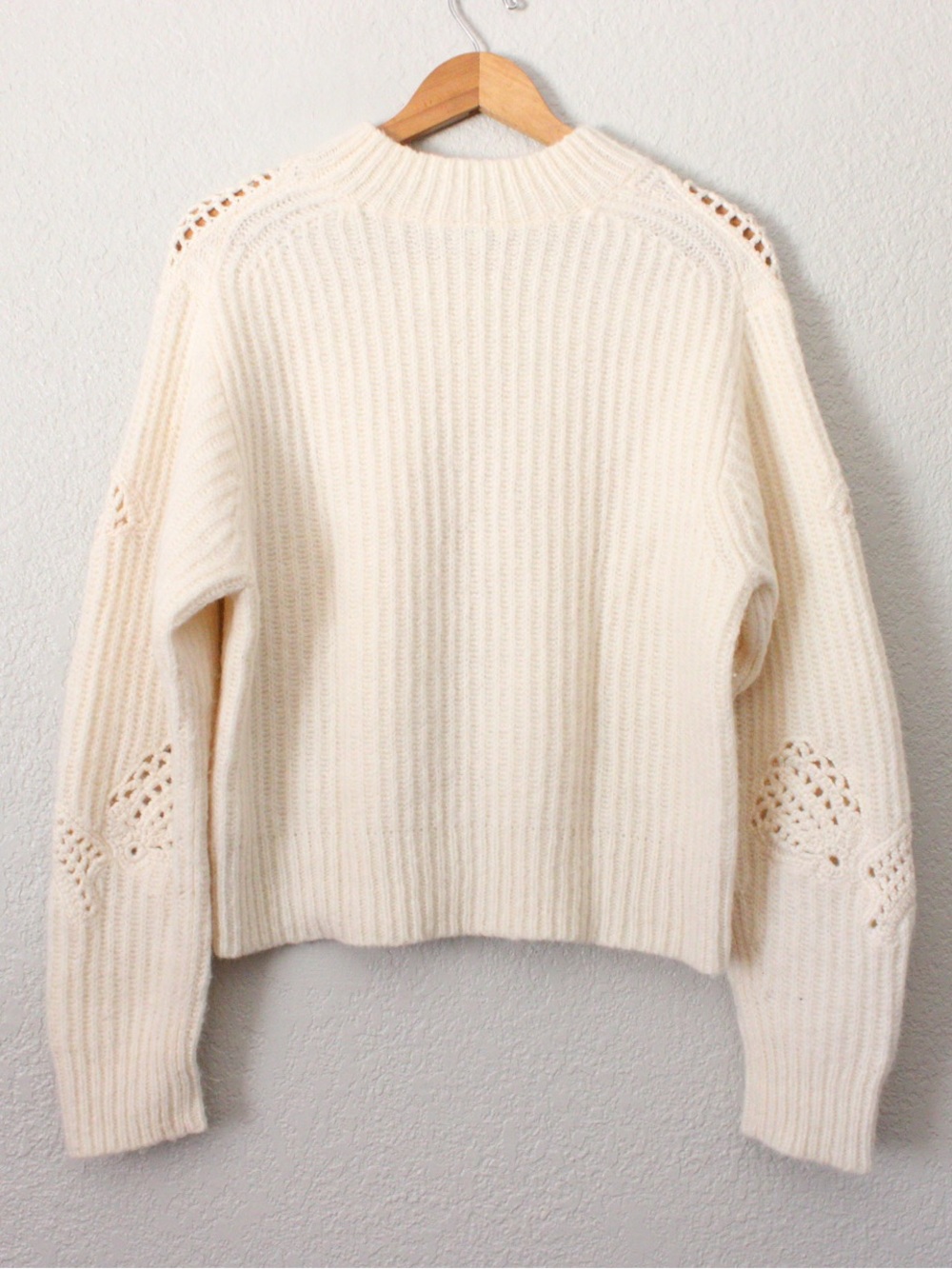 Vince Crochet Shell Sweater - Picture 4 of 7